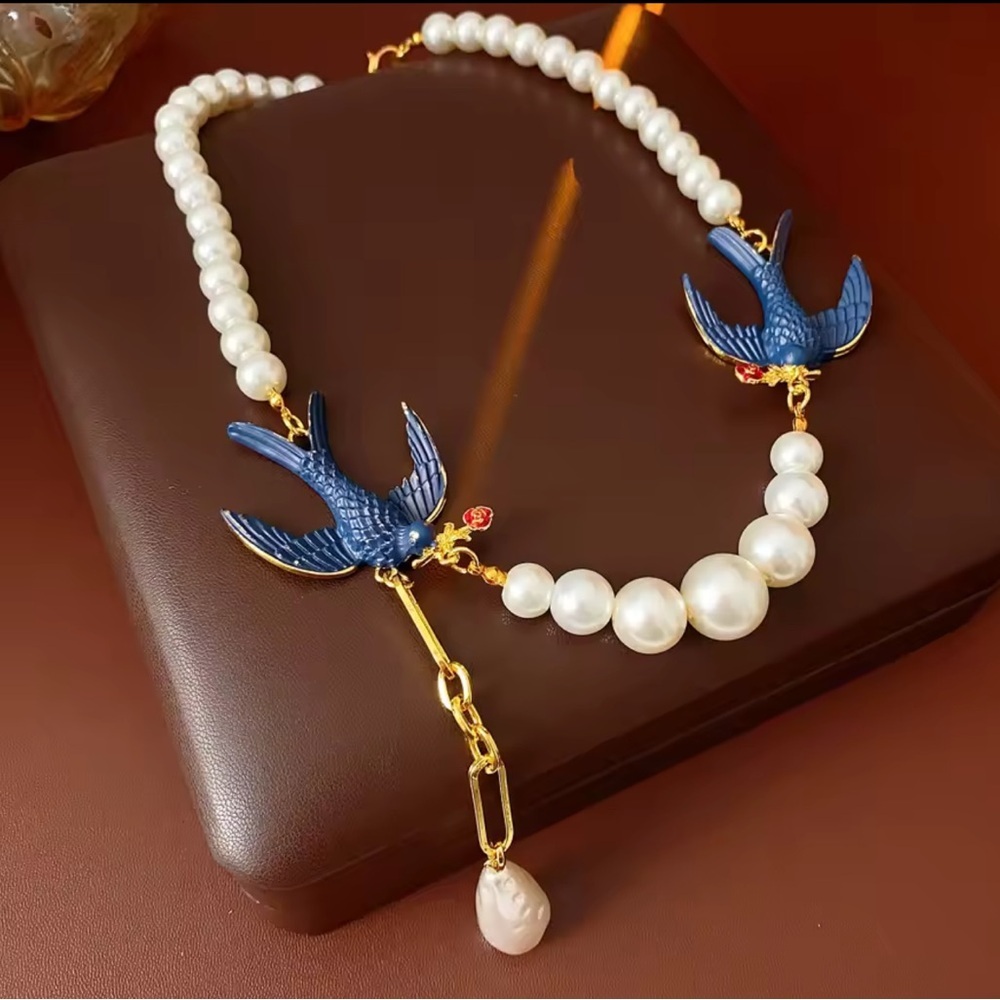 Atelier Swallow Pearl Necklace